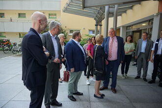 Minister Laumann besucht PZ Soest zum Tag der Pflege